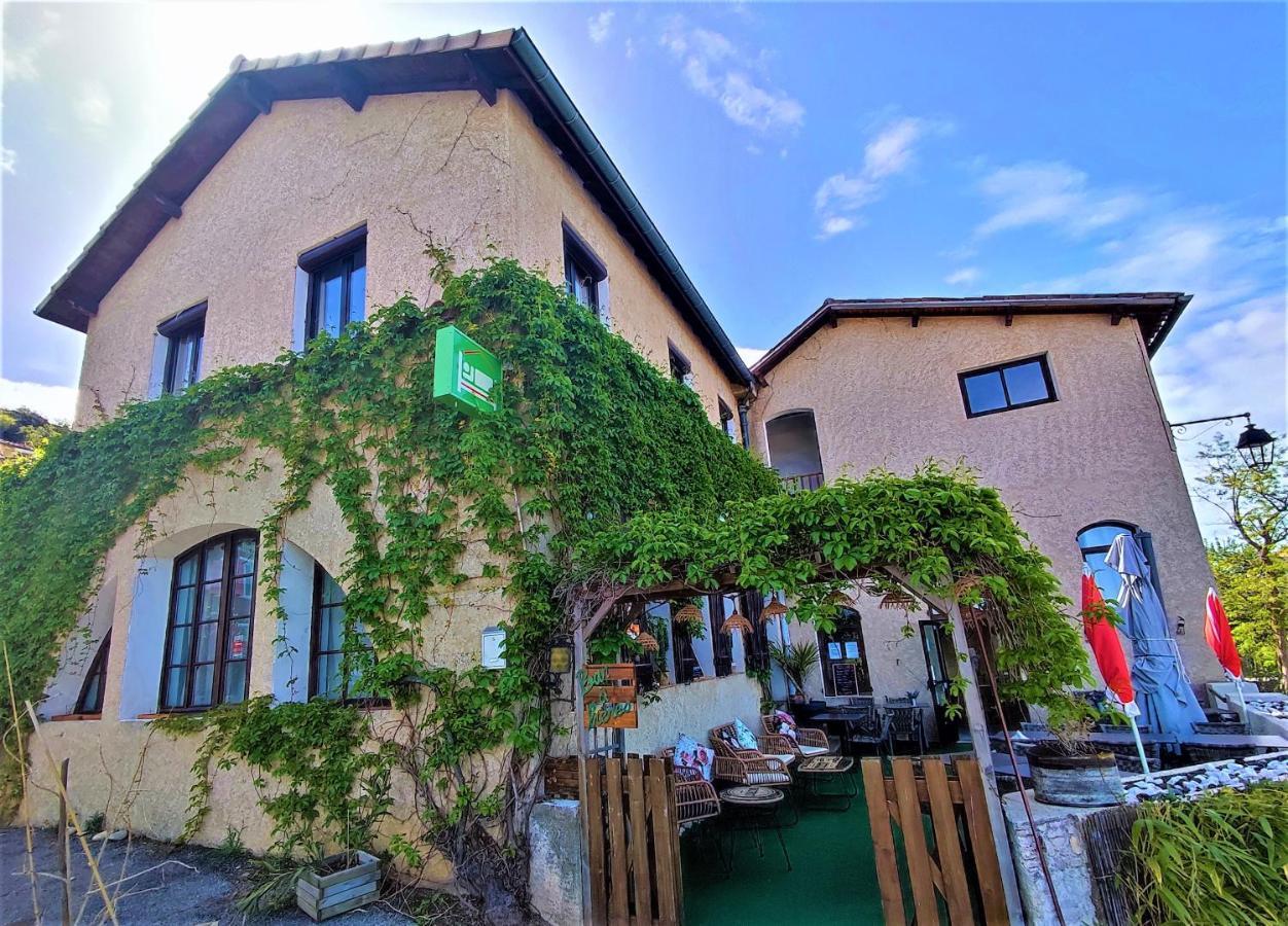 Gabrielle Hotel Aiguines Bagian luar foto