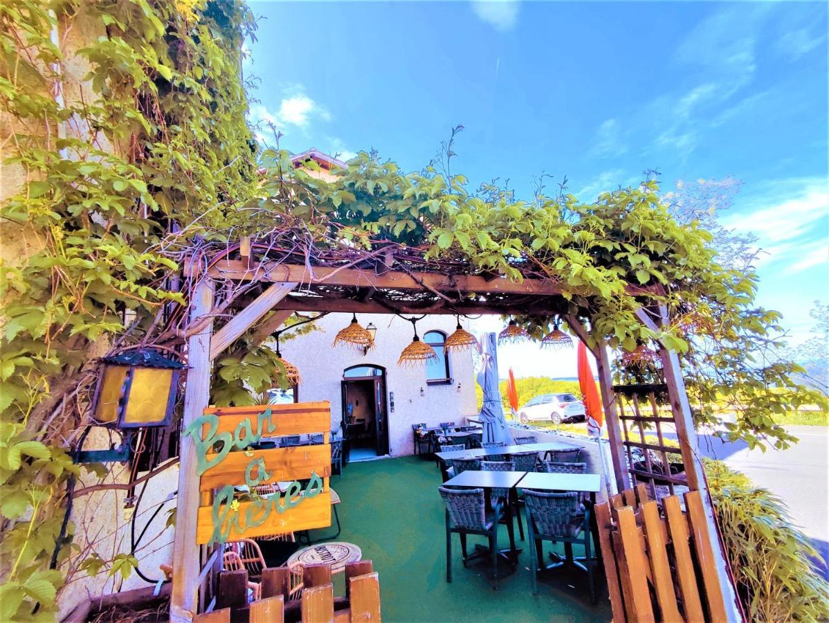 Gabrielle Hotel Aiguines Bagian luar foto