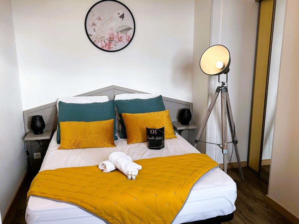 Gabrielle Hotel Aiguines Ruang foto