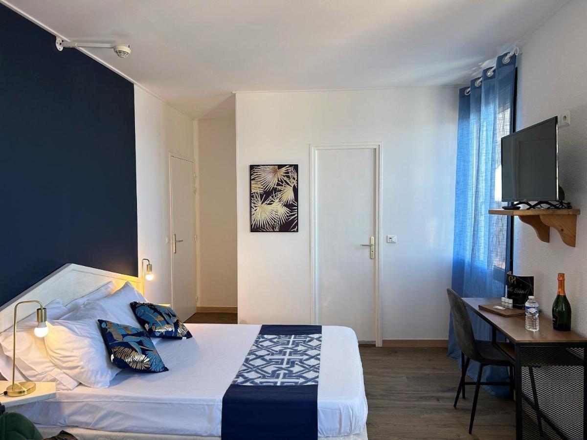 Gabrielle Hotel Aiguines Ruang foto