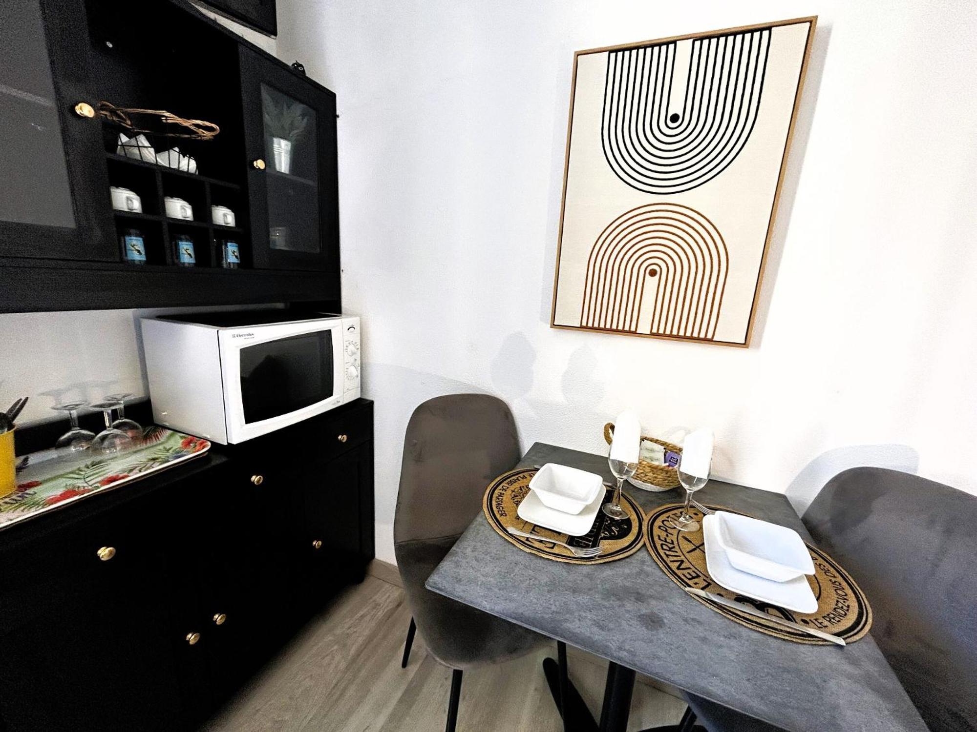 Gabrielle Hotel Aiguines Bagian luar foto